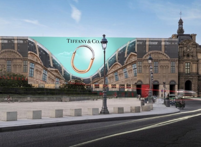 Tiffany pakt het Louvre in
